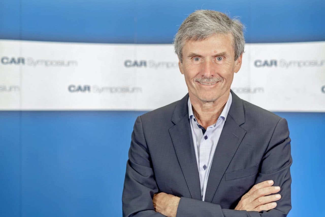 Cover Image for Dudenhöffer: E-Auto-Boom bald vorbei?