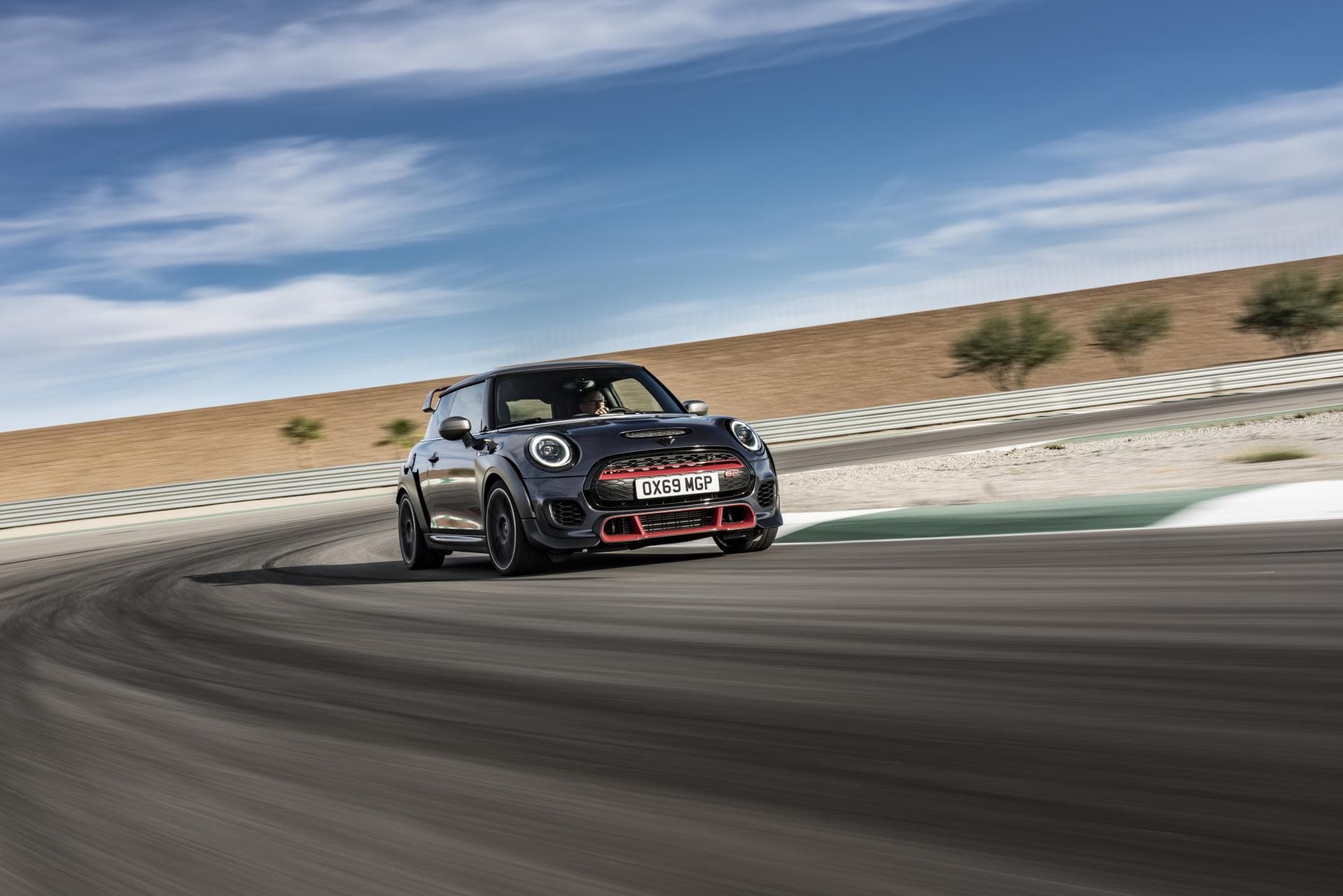 Cover Image for MINI arbeitet an Performance-Version des MINI Cooper SE