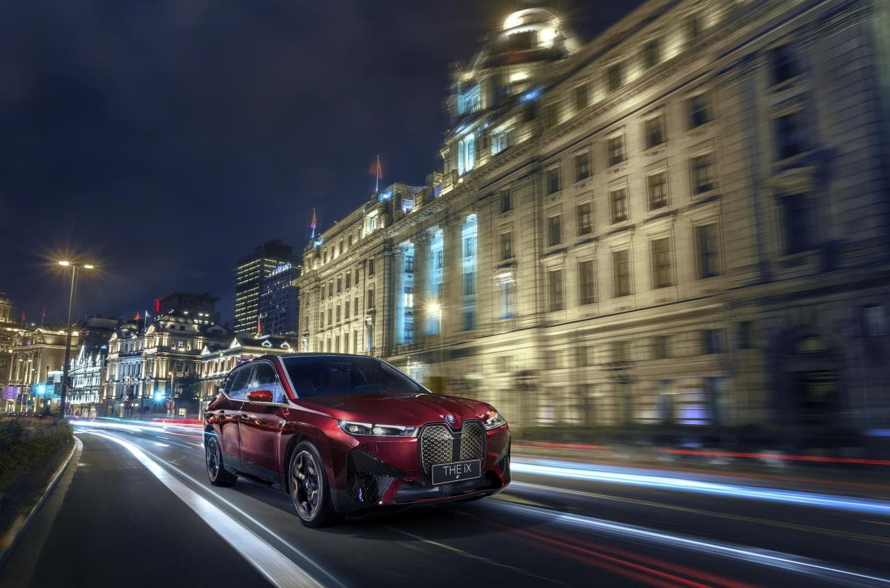 Cover Image for BMW im ersten Halbjahr 2021 deutlich über Vor-Corona-Niveau