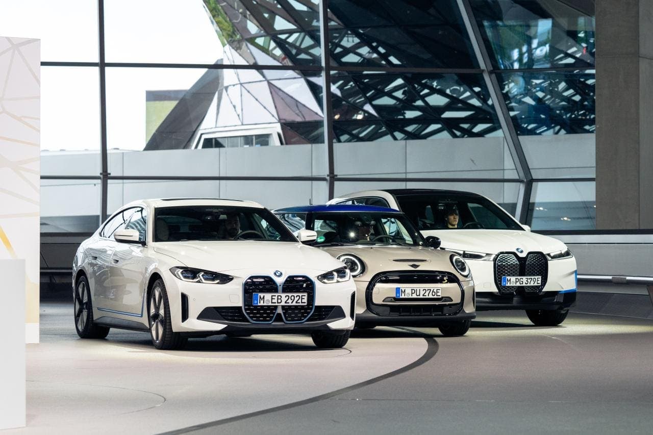 Cover Image for BMW: „Heben Nachhaltigkeit auf radikal neues Niveau“