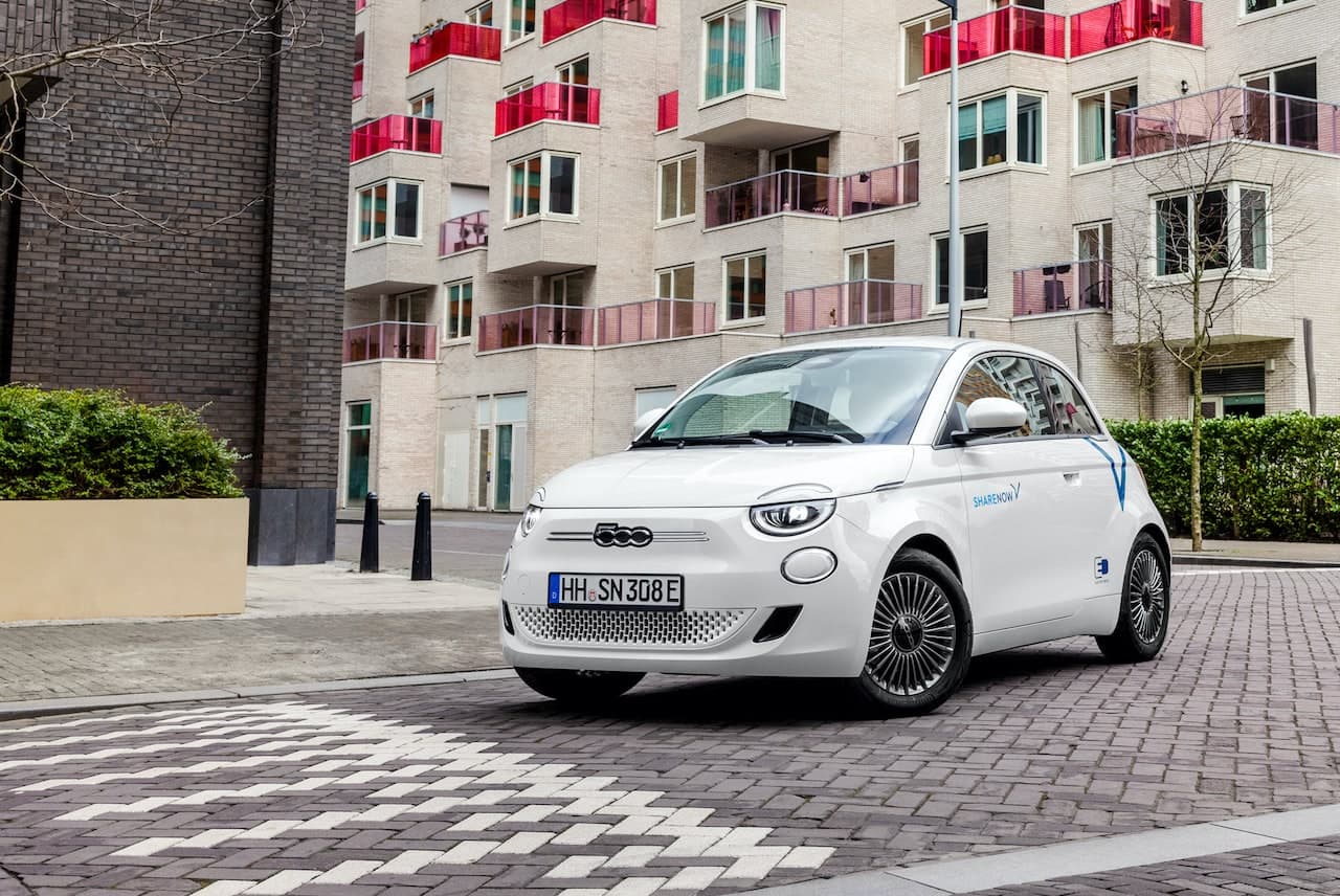 Cover Image for Mehr Elektroautos für Hamburg: Share Now flottet Fiat 500e ein
