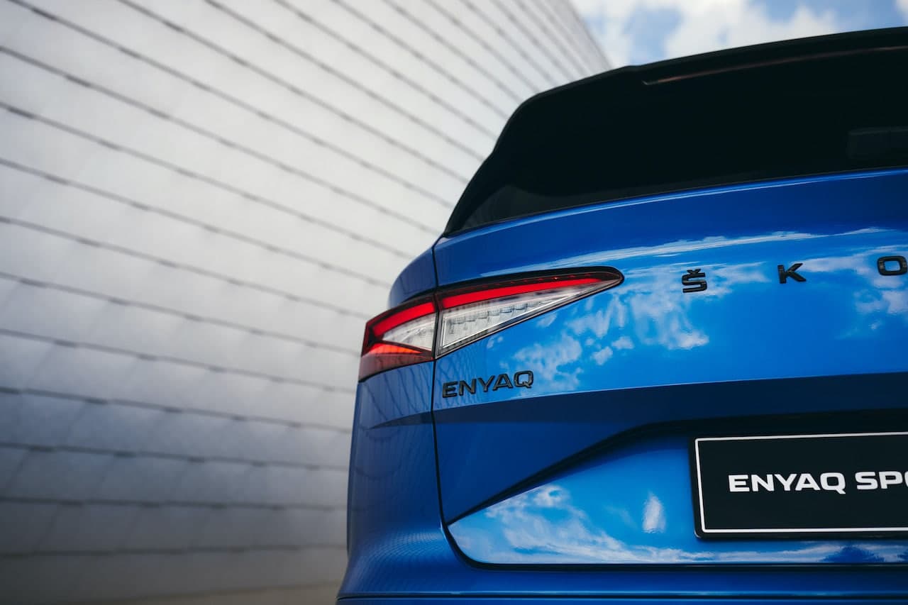 Cover Image for Skoda startet Sportline-Version des Elektro-SUV Enyaq