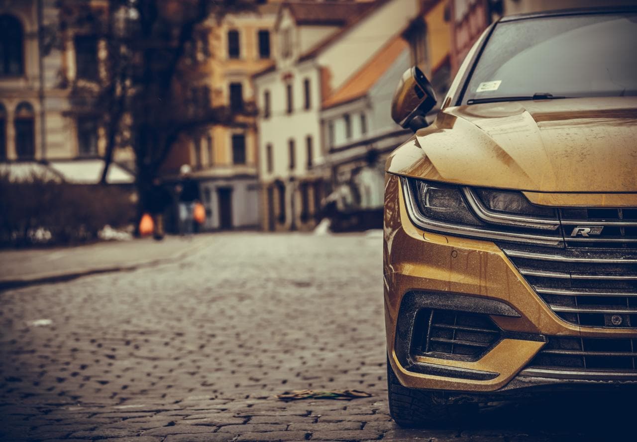 Cover Image for Historisches Tief bei Pkw-Neuzulassungen: Chance für den Autohandel