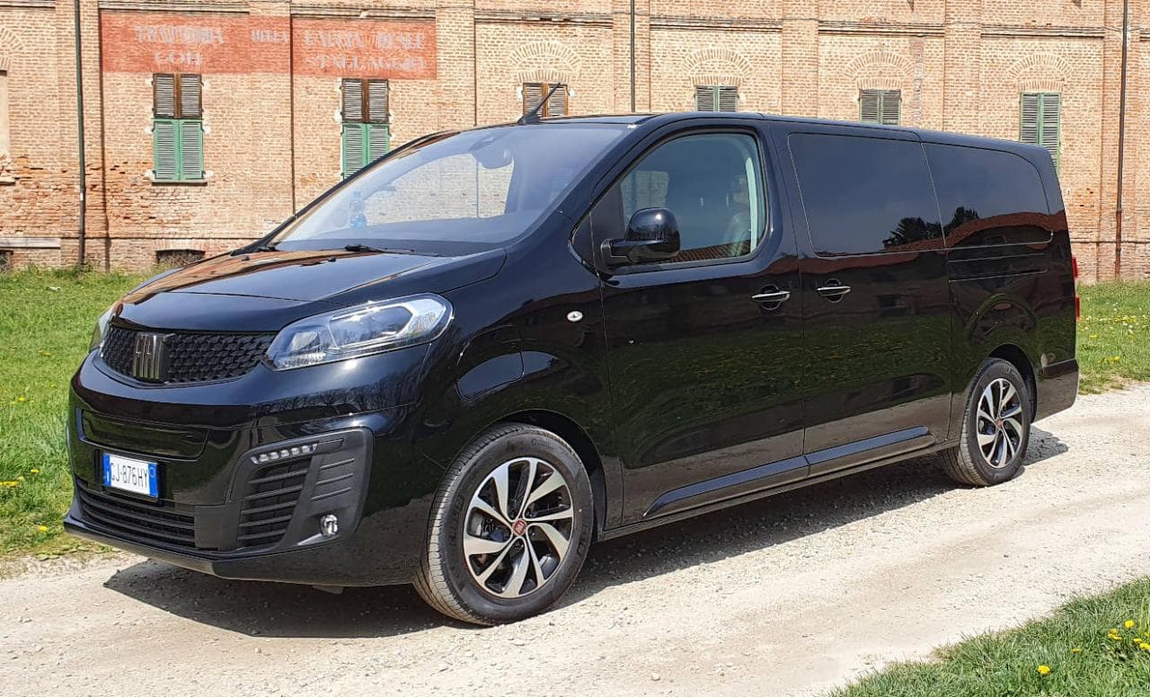 Cover Image for Fiat E-Ulysse komplettiert das elektrische Stellantis-Quartett