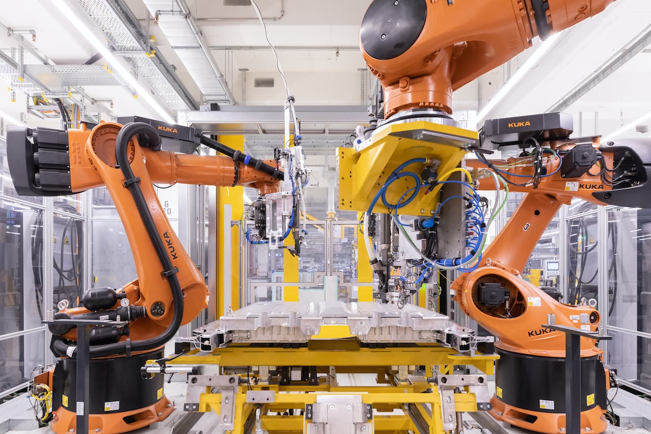 Cover Image for BMW will „weiter Tempo beim Hochlauf der E-Mobilität“