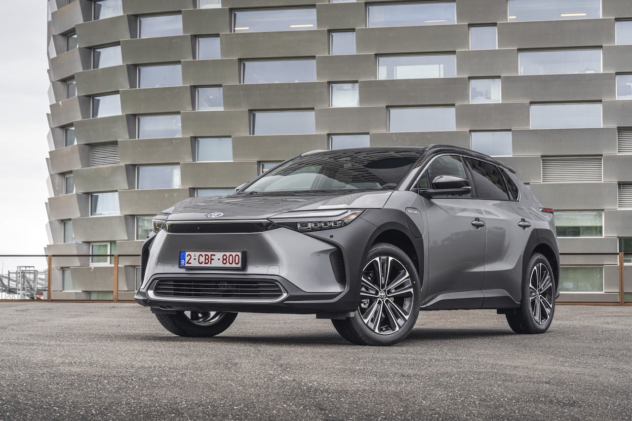 Cover Image for Toyota: Umfassende Details zum neuen Elektro-SUV bZ4X
