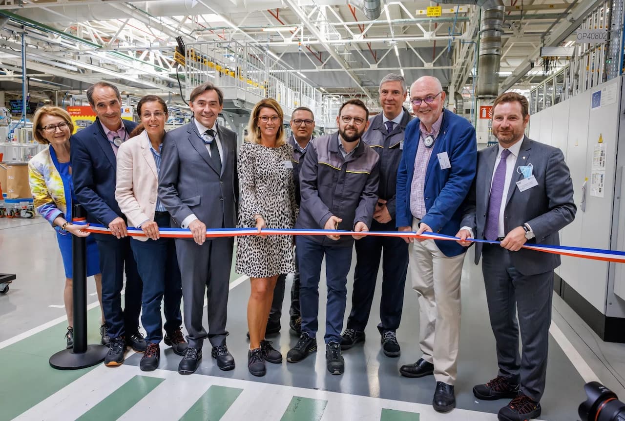 Cover Image for Renault weiht neue Produktionslinie für Elektromotoren ein