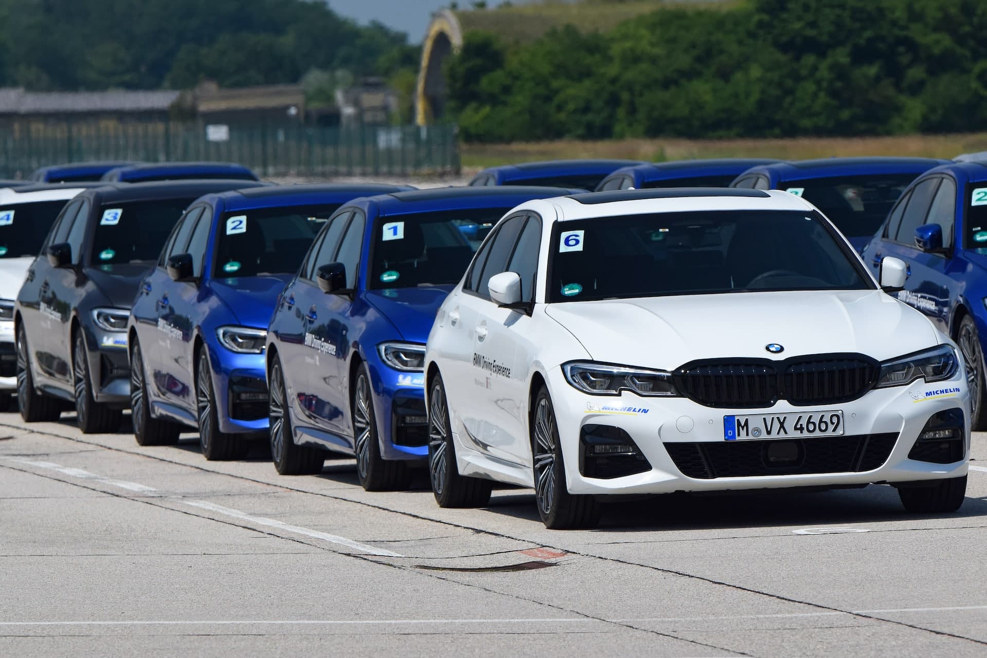 Cover Image for Fuhrparkleiter: Mehrheit für Diesel und E-Fuels