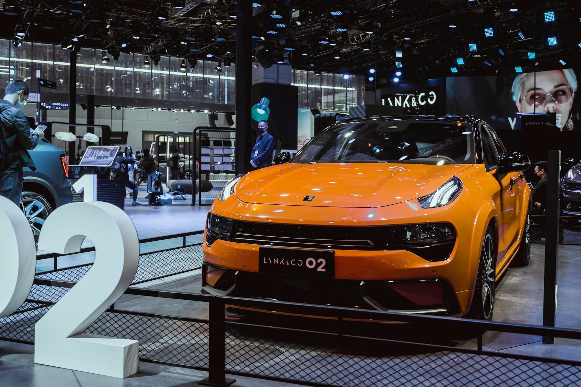 Cover Image for Lynk & Co gibt bisheriges Vertriebskonzept auf