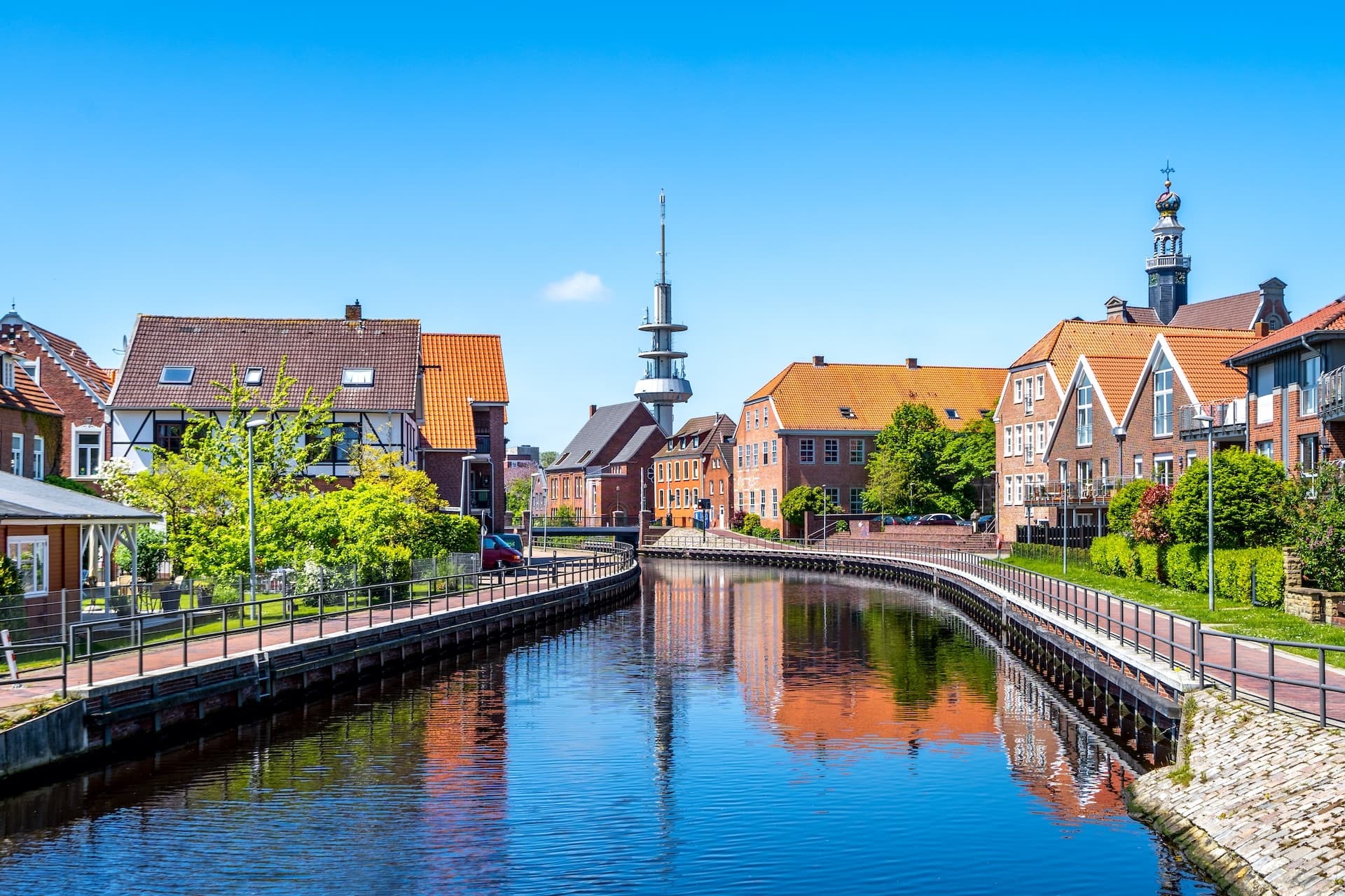 Cover Image for In diesen 7 Städten herrschen für E-Auto-Fahrer paradiesische Zustände