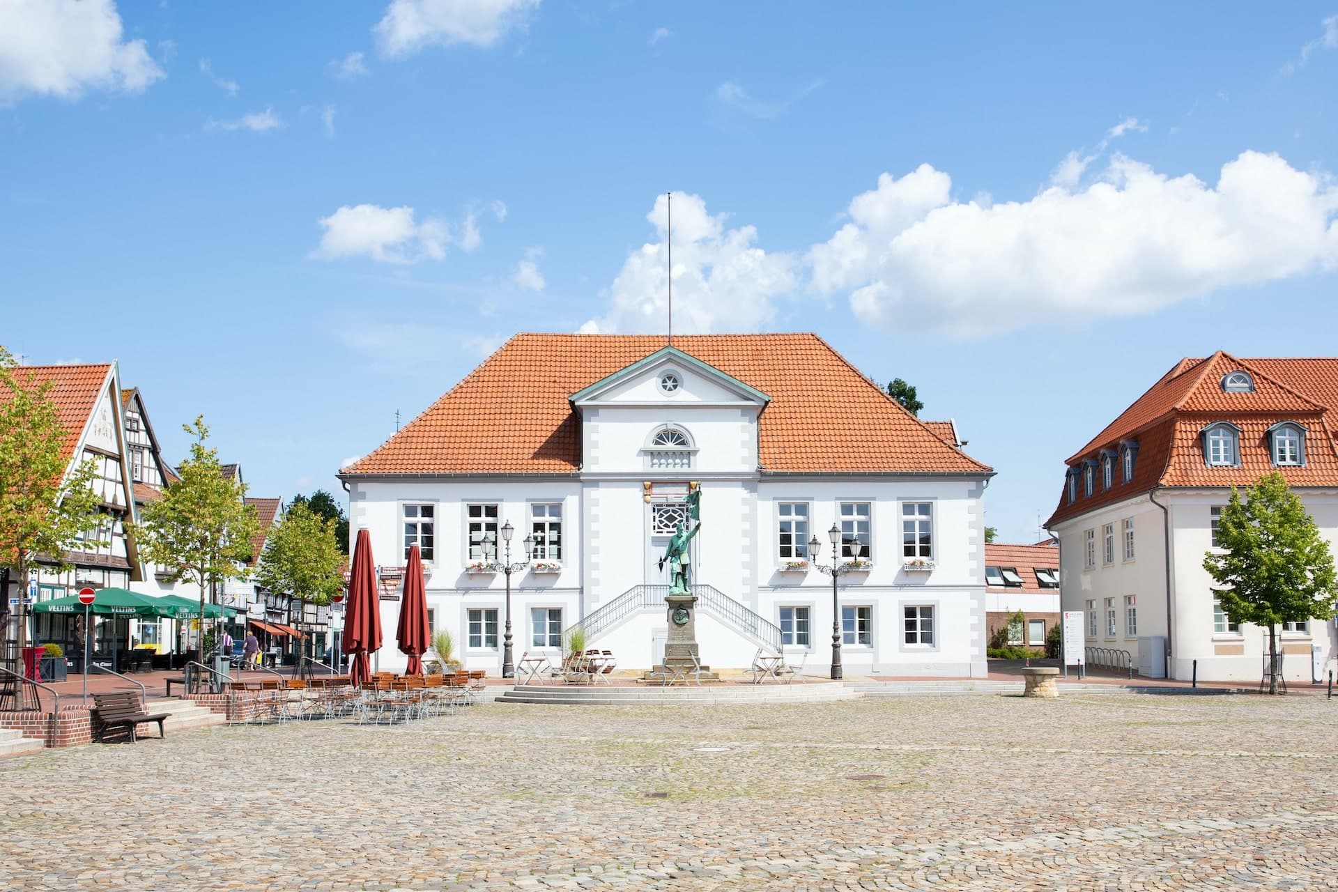 Cover Image for Diese 7 Regionen sind für Touristen mit E-Auto besonders attraktiv