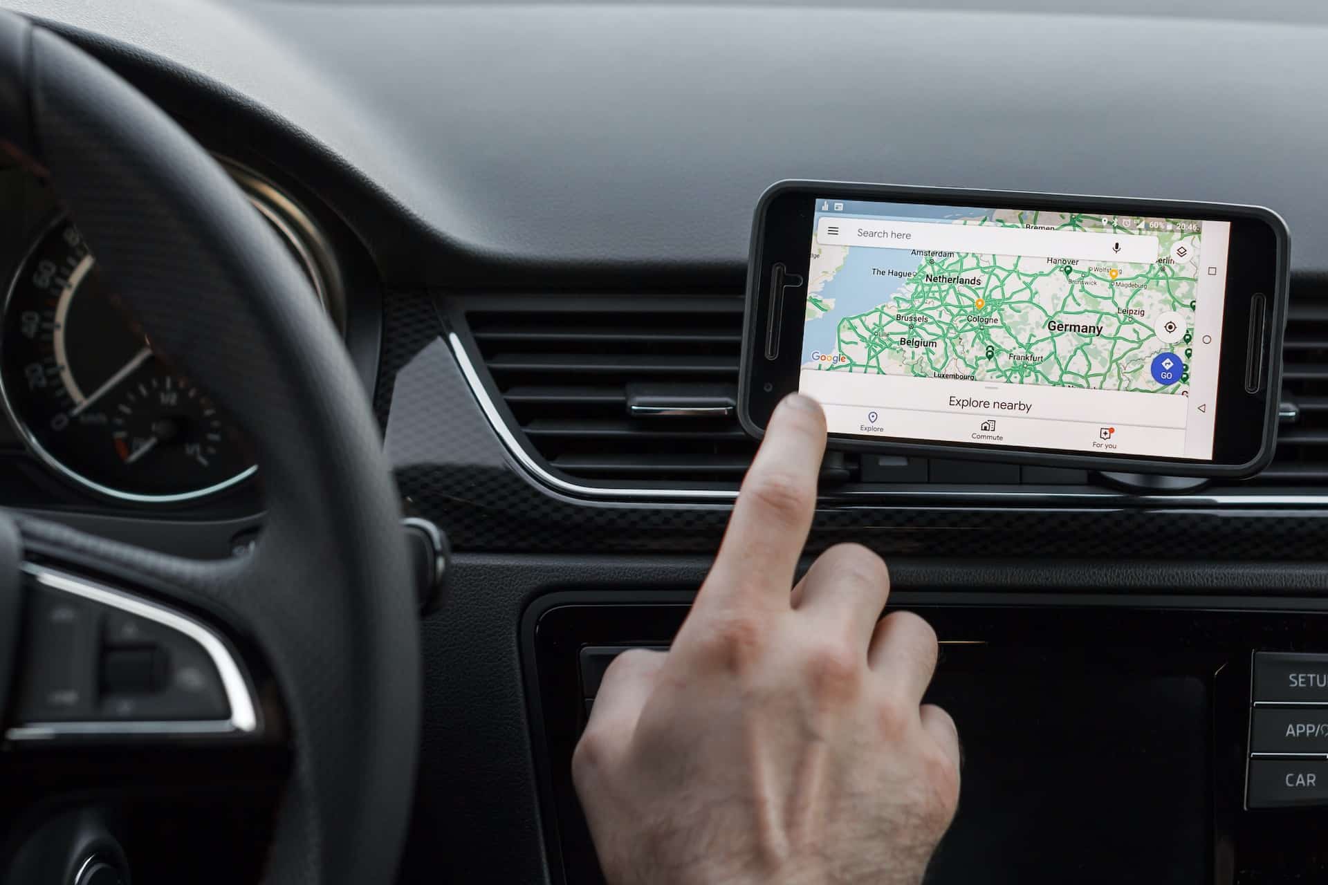 Cover Image for Google Maps informiert nun live über öffentliche Ladepunkte