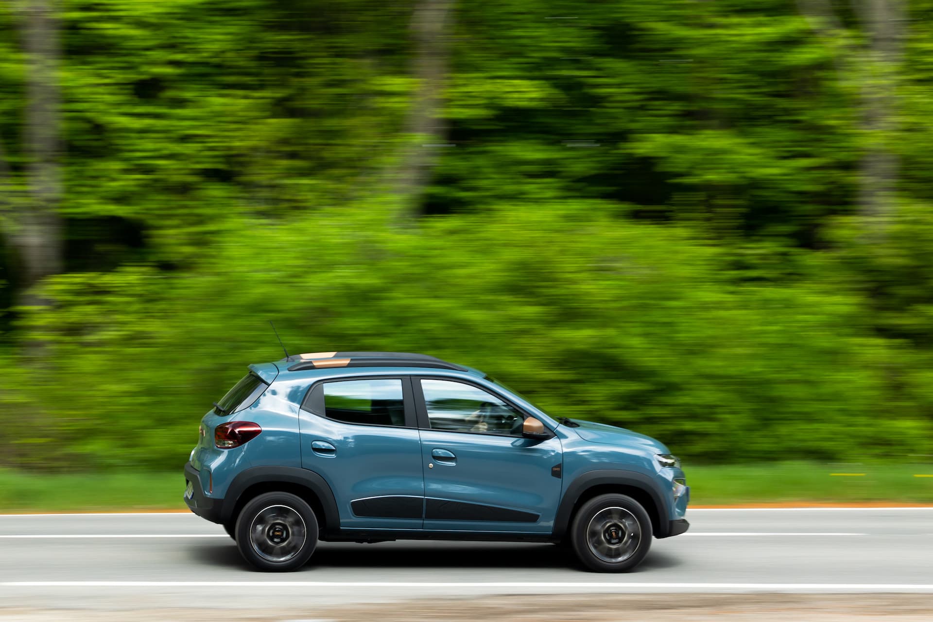 Cover Image for Diese 7 E-Autos werden in der Realität besonders sparsam bewegt