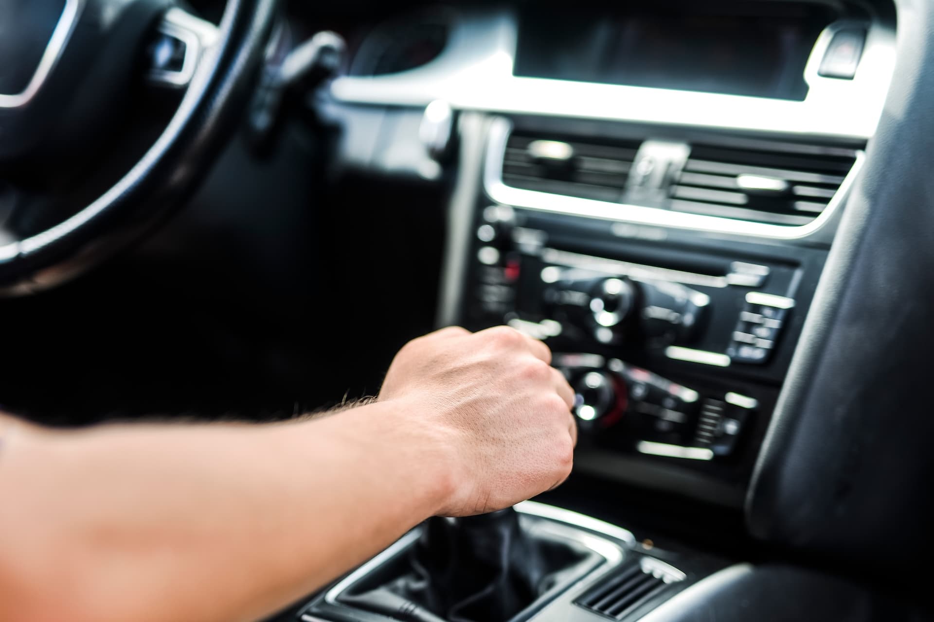 Cover Image for Porsche bezeichnet Schalt-Simulation für E-Autos als „sinnlos“