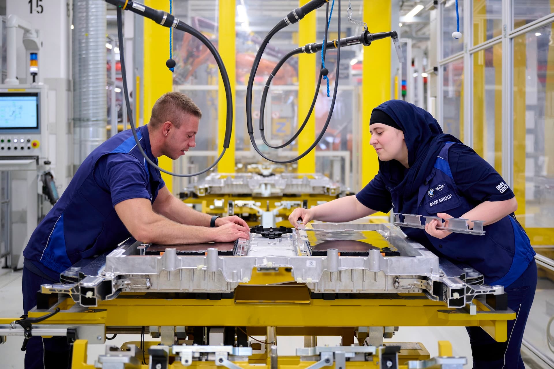 Cover Image for Dingolfing: „Das Herz der E-Mobilität bei der BMW Group“