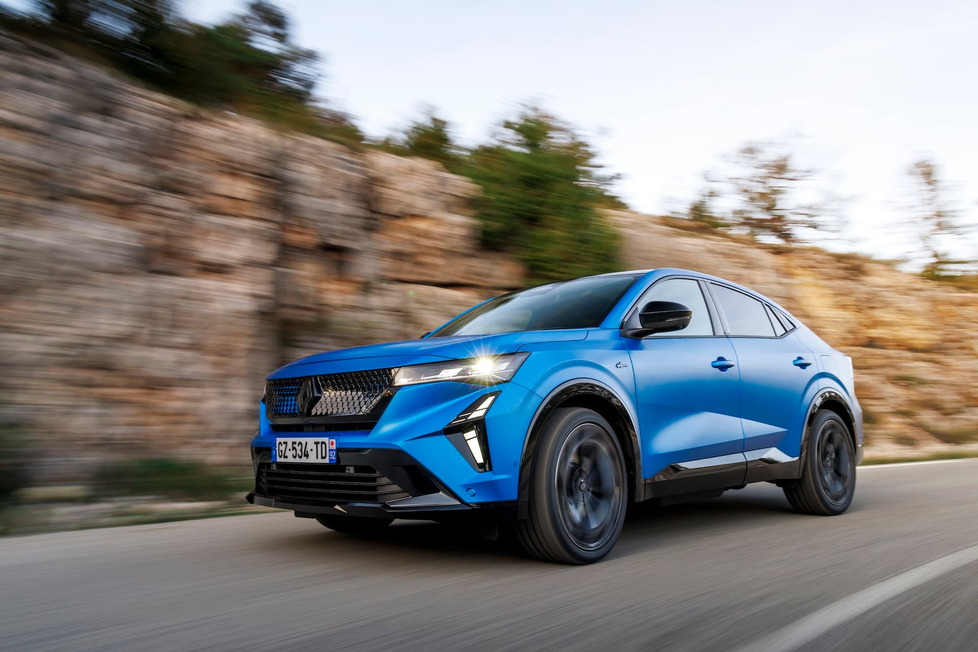 Cover Image for Renault setzt auf Vollhybride statt Plug-in-Hybride