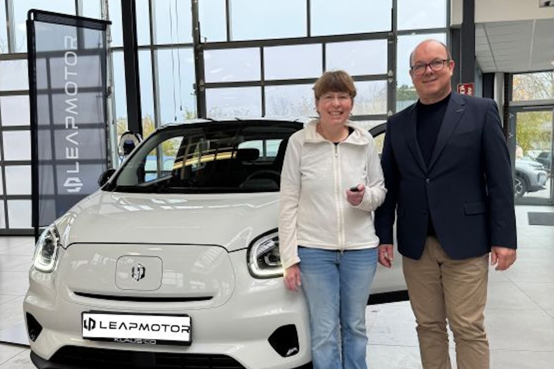 Cover Image for Erste E-Autos von Leapmotor in Deutschland ausgeliefert