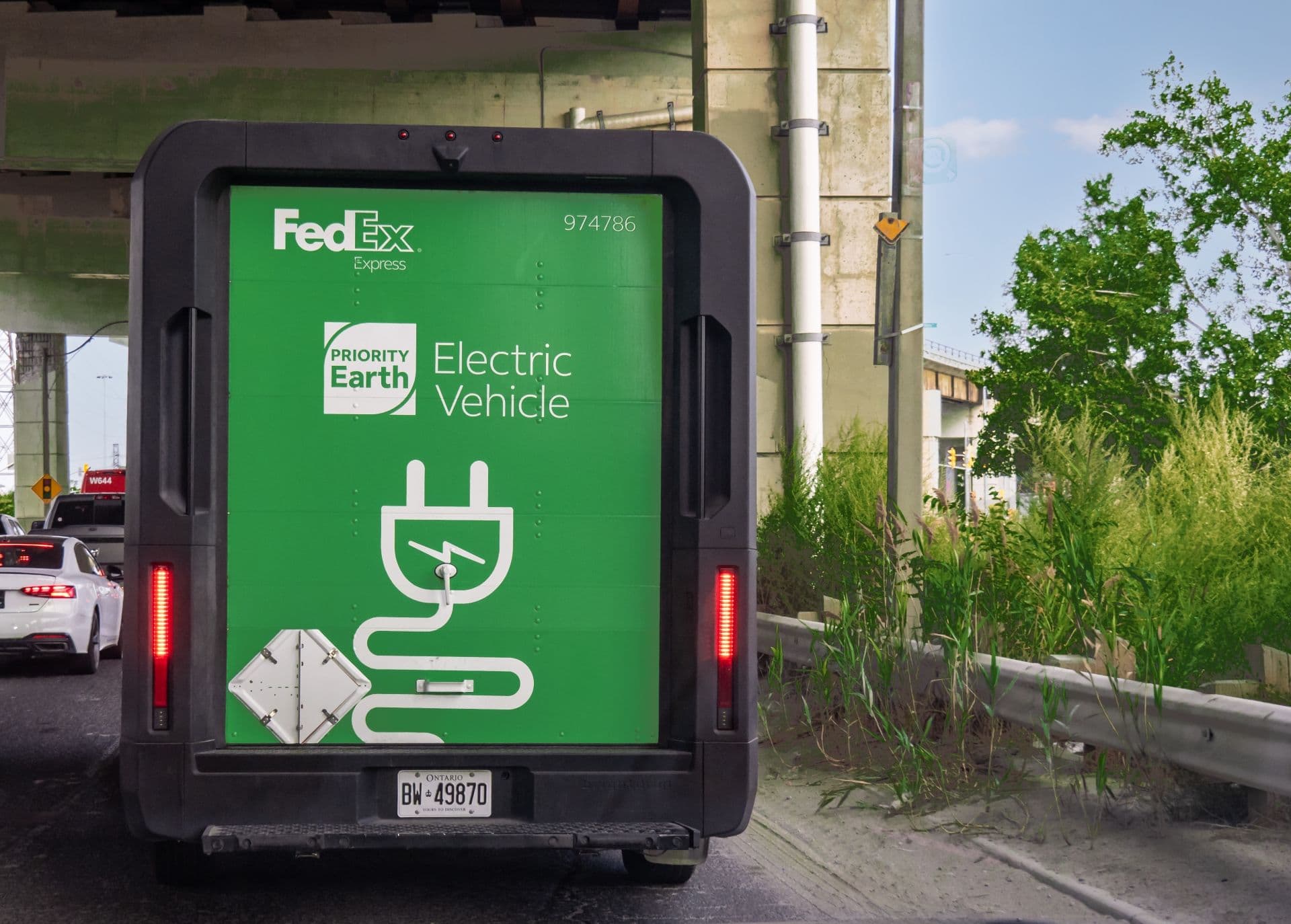 Cover Image for E-Transporter BrightDrop auf Erfolgskurs in 2024