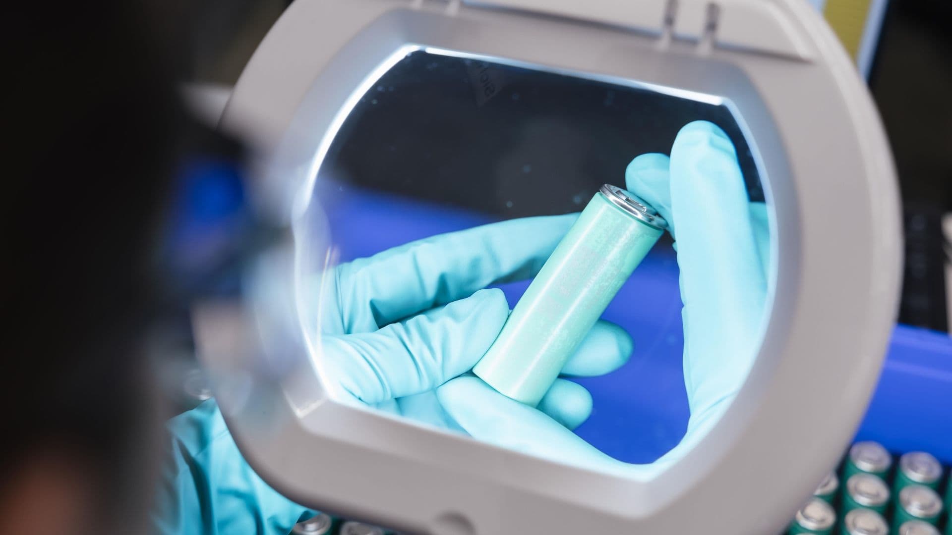 Cover Image for V4Smart stellt Batteriezellen der Generation 2 vor