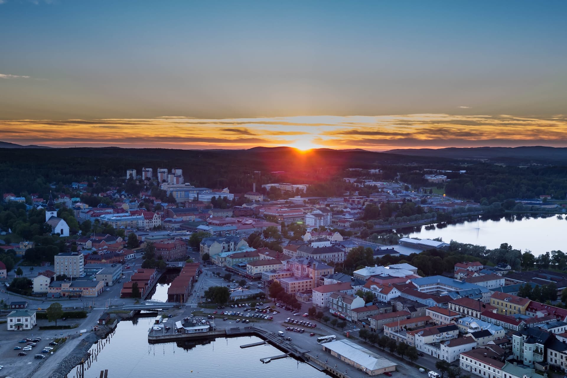 Cover Image for Bidirektionales Laden: Vattenfall startet Pilotprojekt mit 200 VW-E-Autos