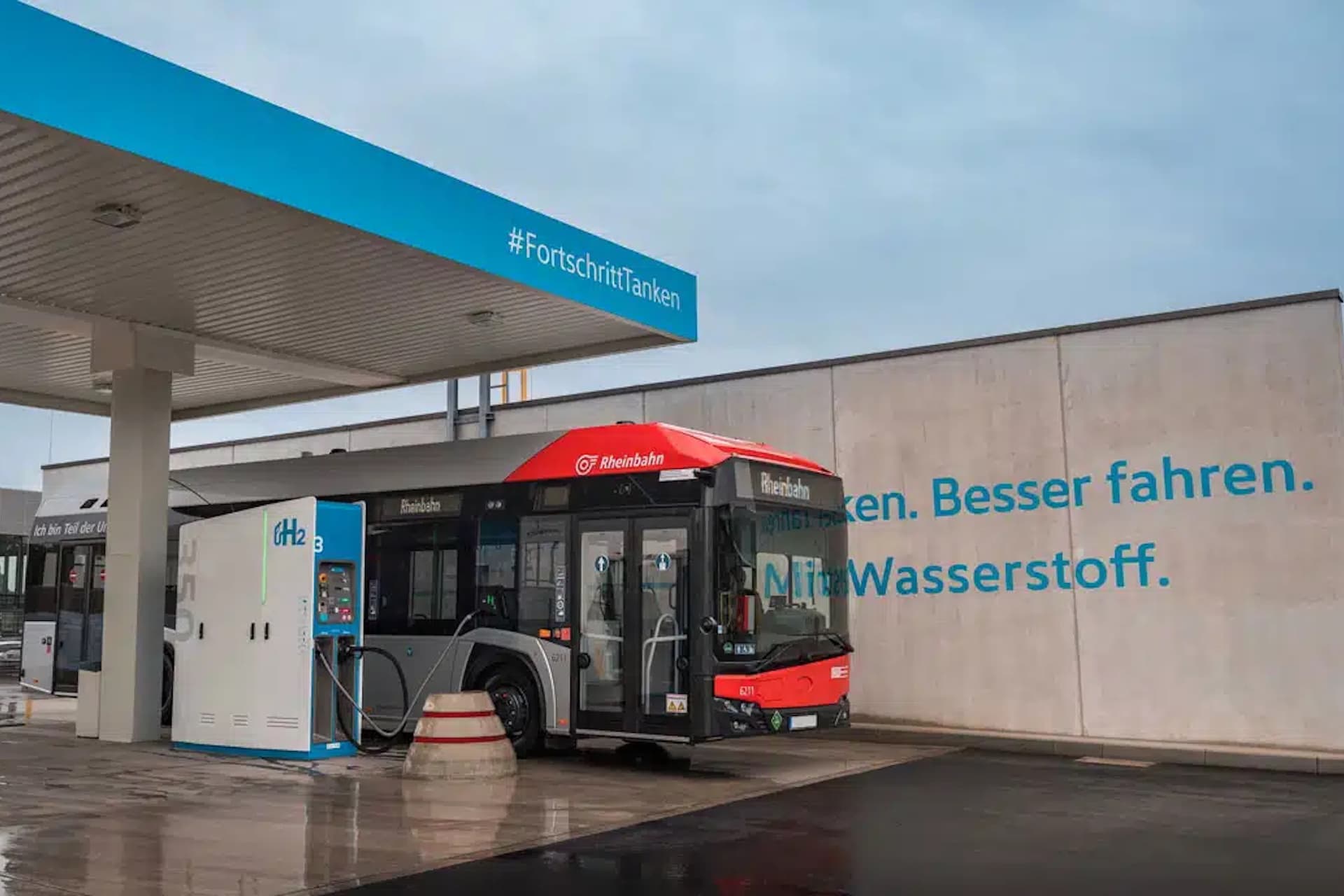 Cover Image for Düsseldorf hat nun die leistungsstärkste Wasserstofftankstelle Europas