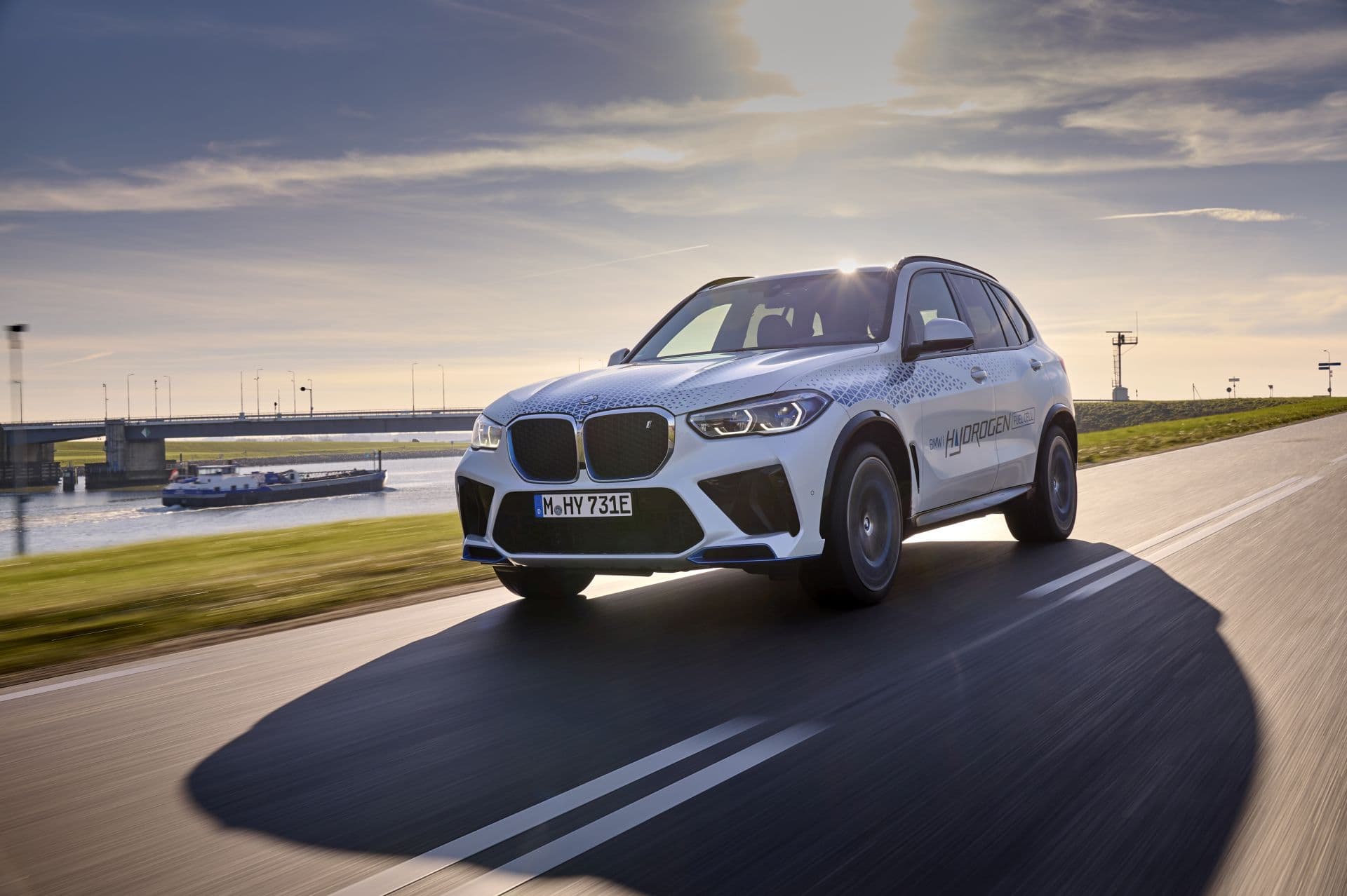 Cover Image for Bisher nur 14 Brennstoffzellenauto-Zulassungen im Jahr 2025