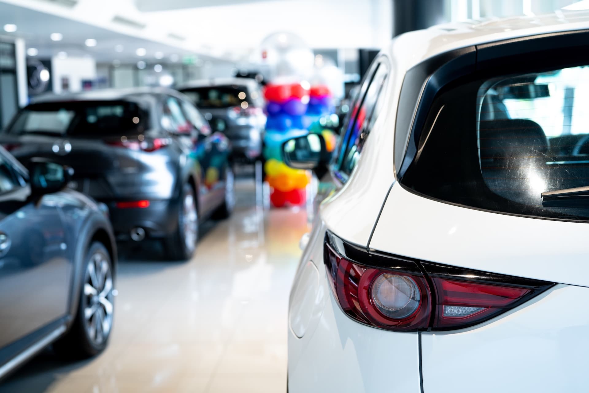 Cover Image for Carwow: Verbraucher brauchen bei E-Autos klare Regeln und Planungssicherheit