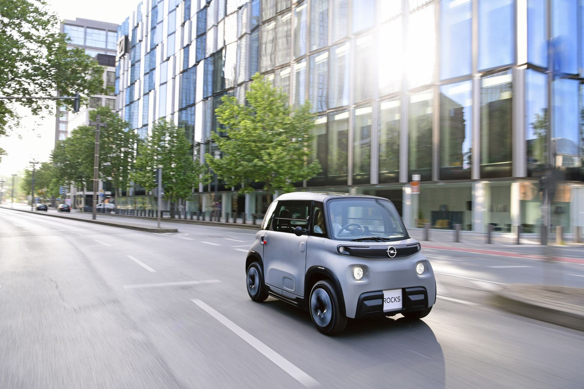 Cover Image for Opel Rocks: Stromern ab 15 Jahren und 45 Euro im Monat