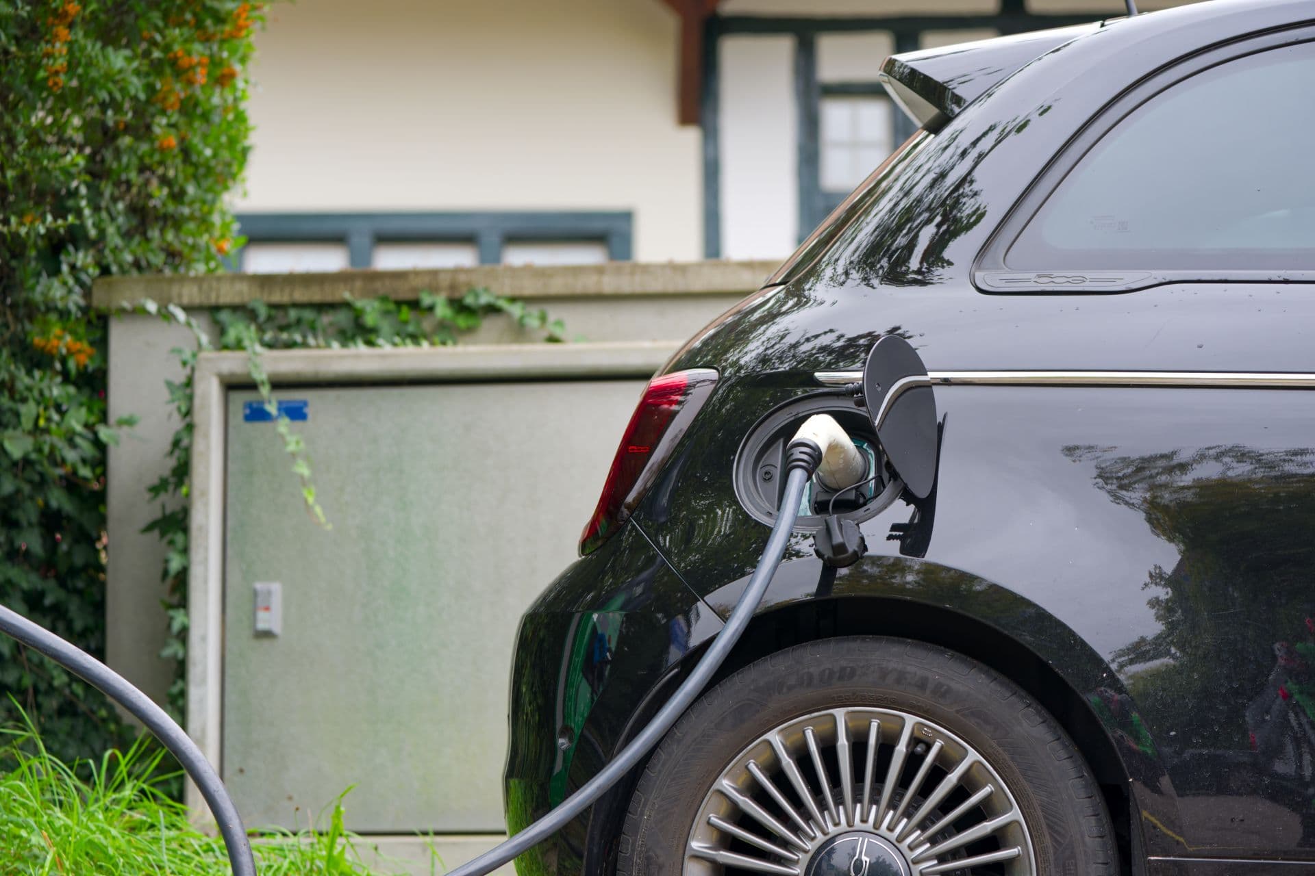 Cover Image for T&E: Social Leasing ist der Schlüssel zur fairen E-Mobilität