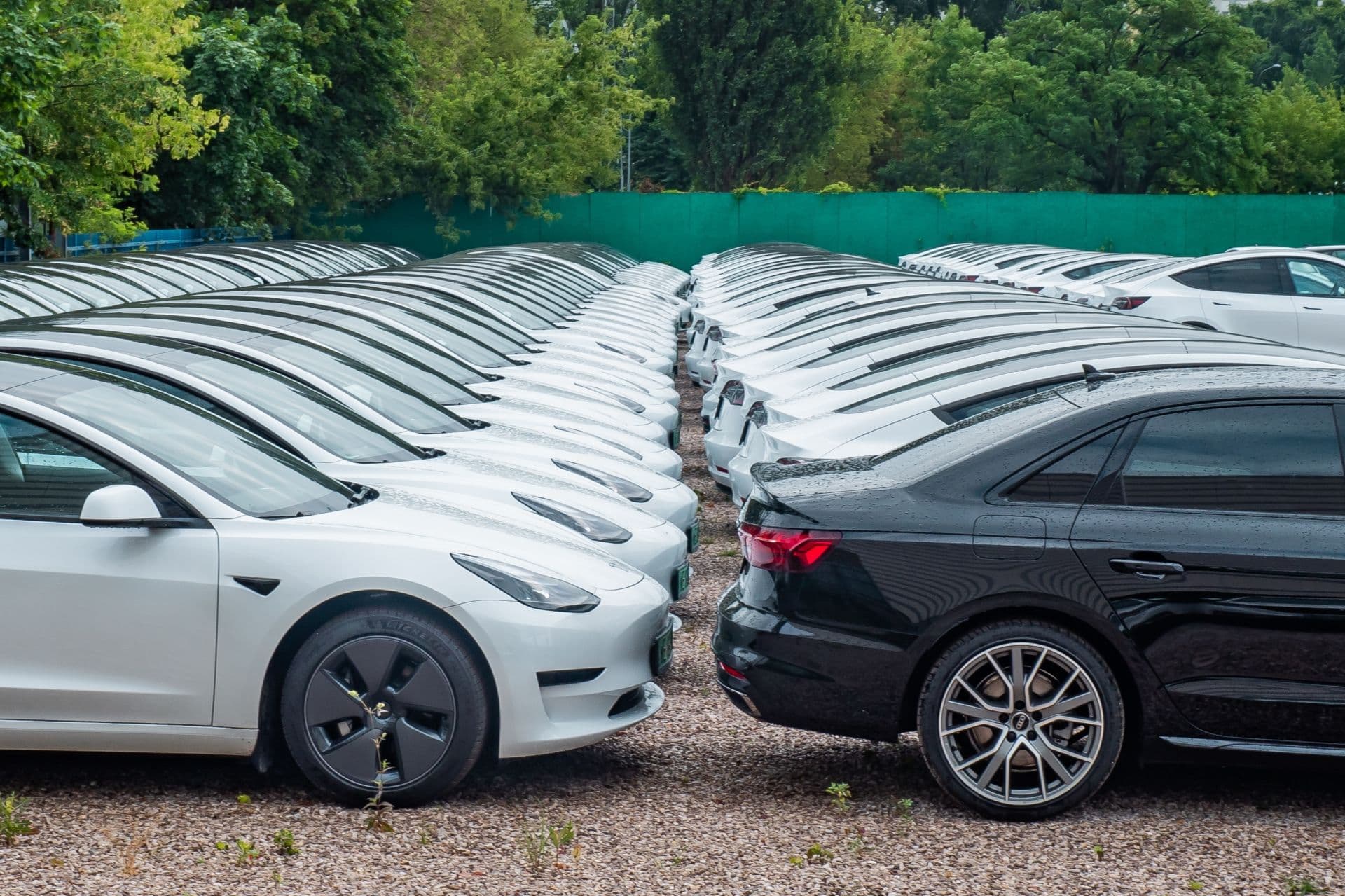 Cover Image for Kommt die Elektro-Quote für Europas Firmenflotten?