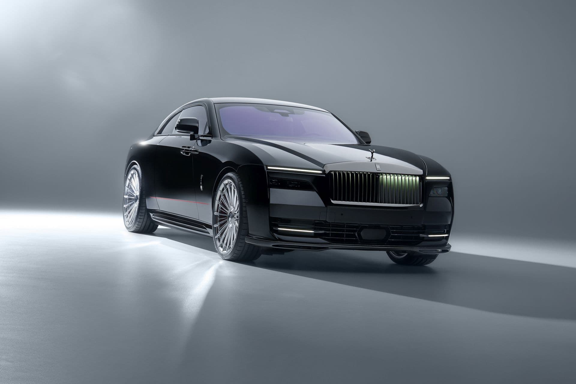 Cover Image for Spofec interpretiert den Rolls-Royce Spectre auf eigene Weise