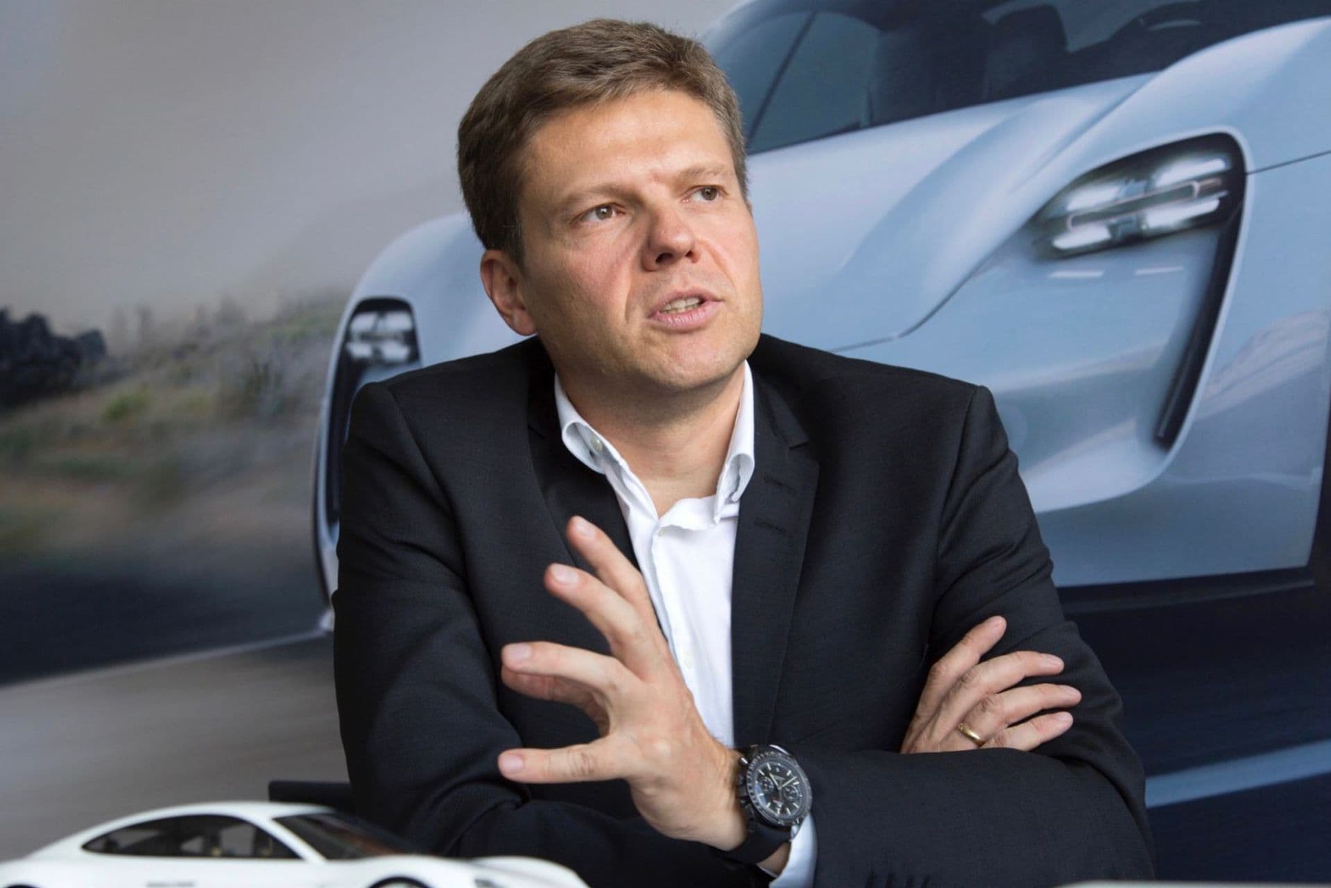 Cover Image for VW-Stratege Weckbach verlässt den Konzern