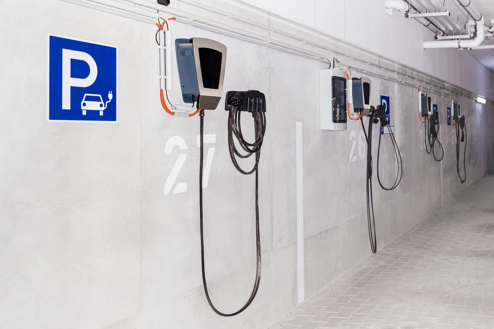 Cover Image for Wie kann das E-Auto-Laden im Mehrparteienhaus besser gelingen?