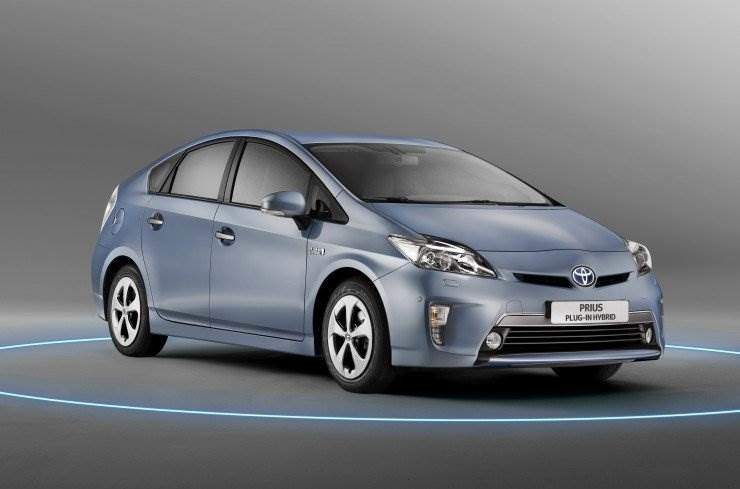 toyota-prius-plug-in-hybrid