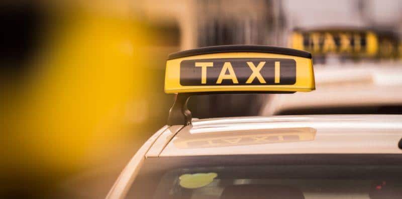 Berliner Senat soll E-Taxis fördern