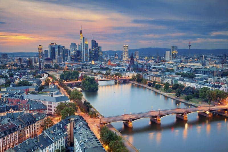 Erste E-Busse für Frankfurt bestellt