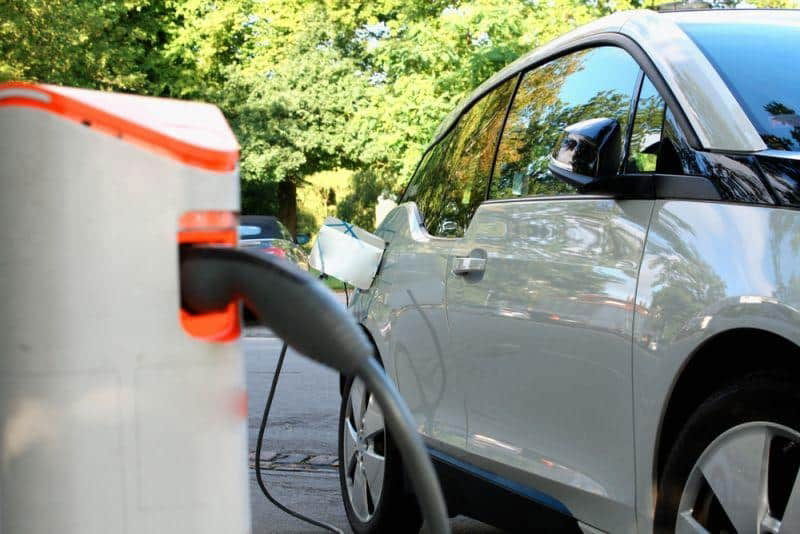 Elektroauto laden cleveres Lastenmanagement