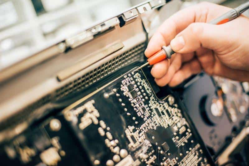 Mehr Platz im E-Auto durch weniger Chips