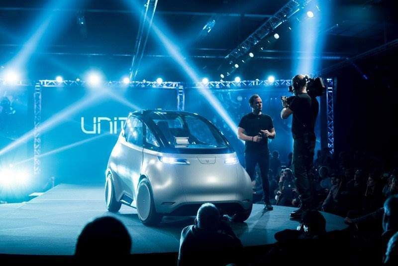 Uniti