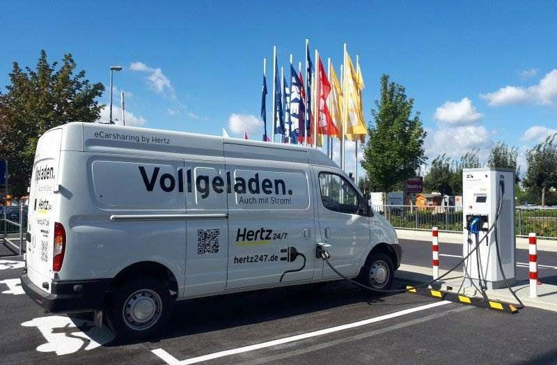 Hertz 24/7
