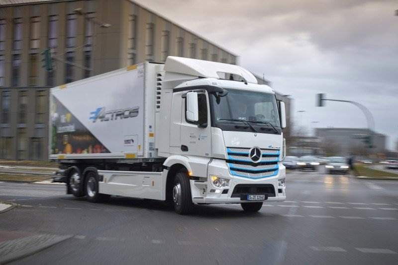Mercedes-Benz