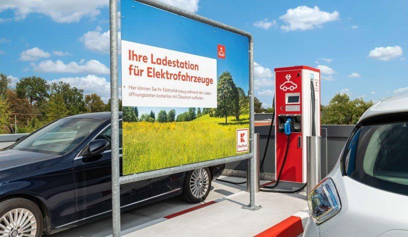 Schnellladestation bei Kaufland