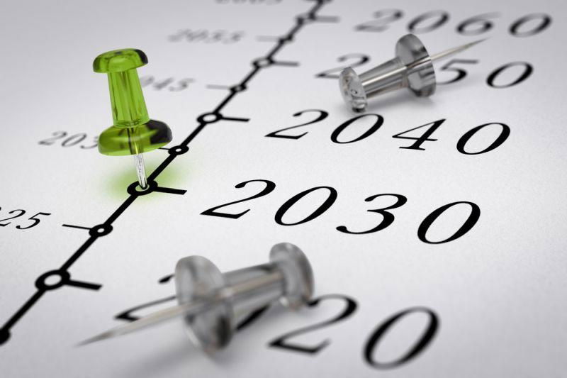 2030 noch mehr als 70% Verbrenner unterwegs