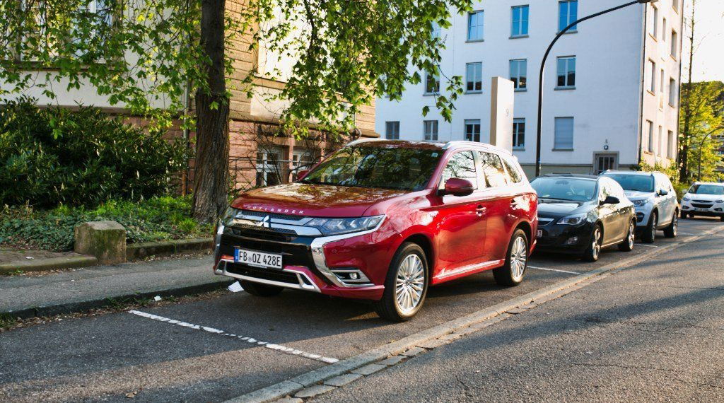 Mitsubishi Outlander PHEV 2019 Frontansicht