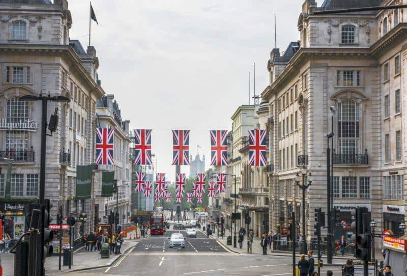 Großbritannien will E-Autos attraktiver machen