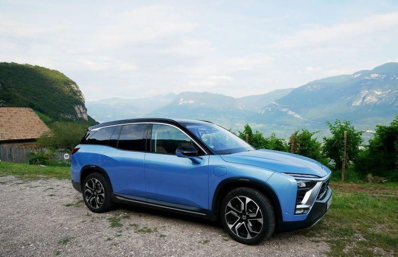 NIO ES8 Seitenansicht