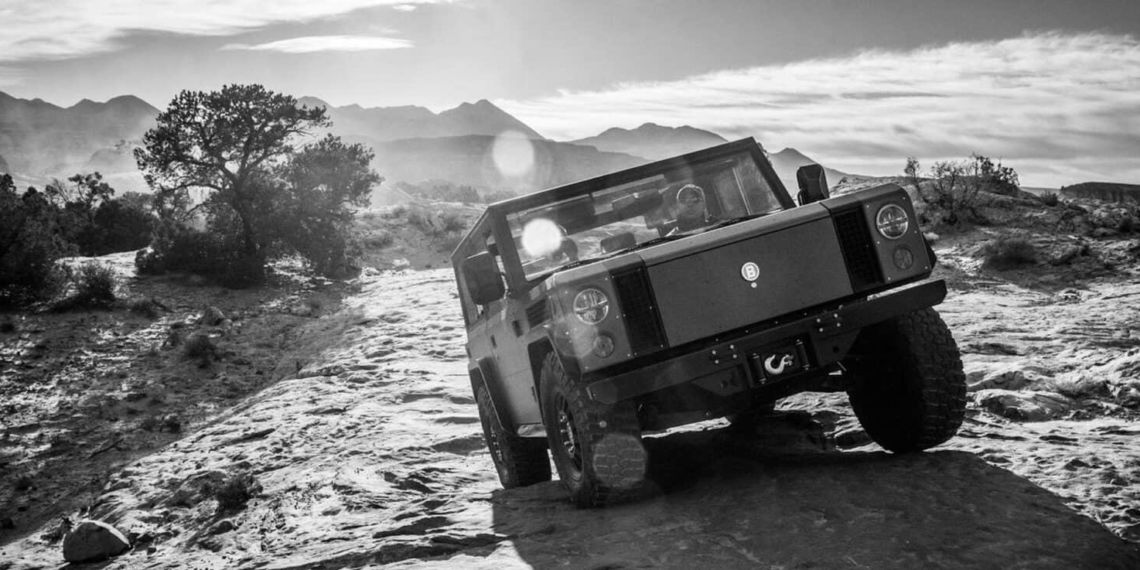Bollinger Motors feiert die Weltpremiere des B1 und B2