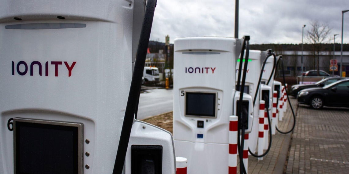 IONITY baut Ladenetzwerk weiter spürbar aus