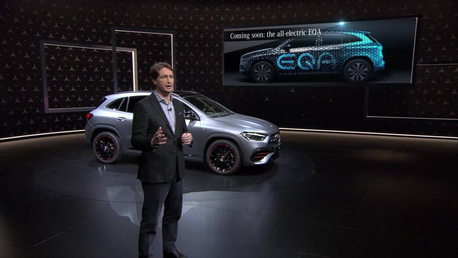 Mercedes-Benz EQA als Serienfahrzeug angekündigt