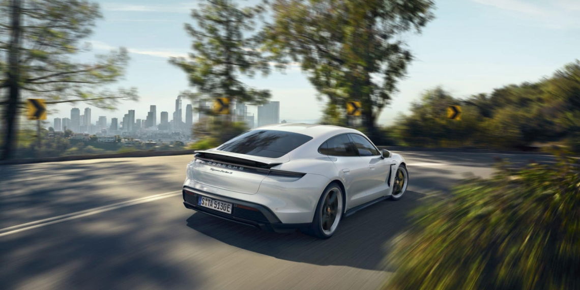 Porsche AG